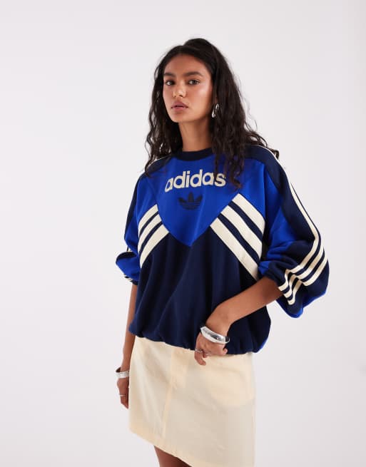adidas Originals Sweatshirt mit Grafik in Blau, 2 von 4