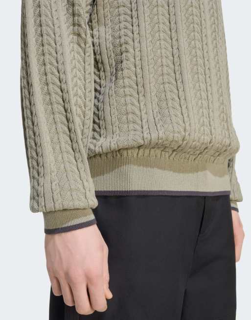 adidas Originals Sweatshirt mit Zopfmuster und Rundhalsausschnitt in Silbergrau, 4 von 4