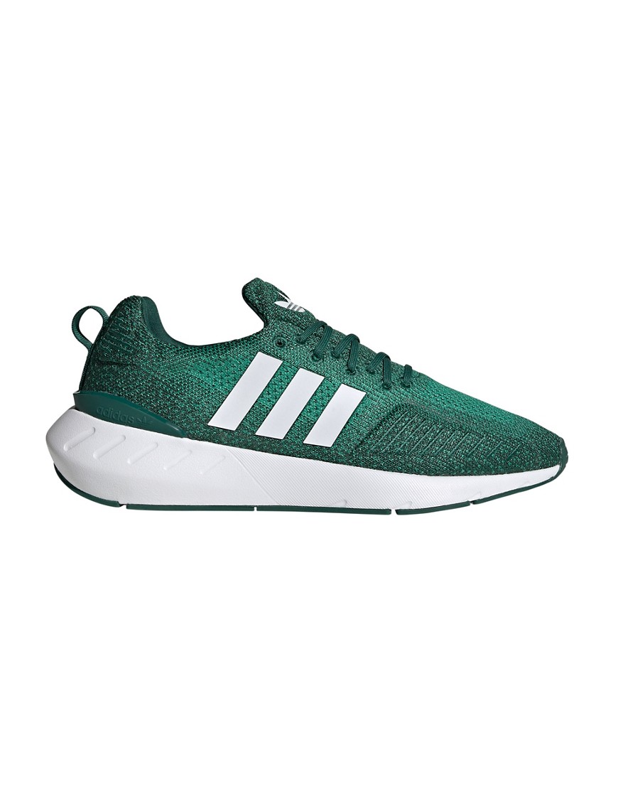 Adidas Originals Swift Run 22 sneakers in green and white