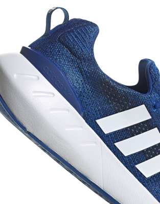blue adidas swift run