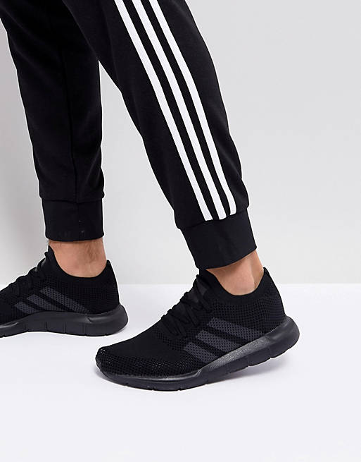 Up heat reptiles adidas Originals Swift Run Primeknit Sneakers In Black CQ2893 | ASOS
