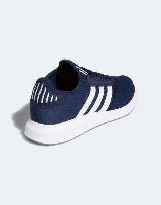 adidas swift run navy