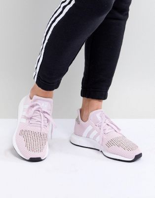 swift run pink adidas