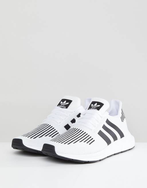 Adidas cq2116 on sale