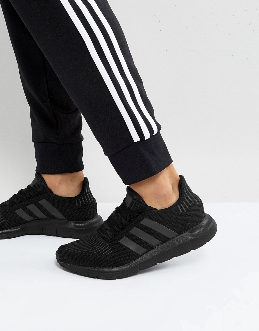 Adidas Originals - Swift Run - Sneakers in zwart CG4111