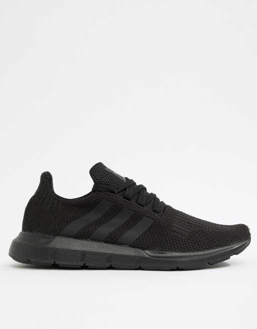 adidas Originals Swift Run Trainers In Black | ASOS