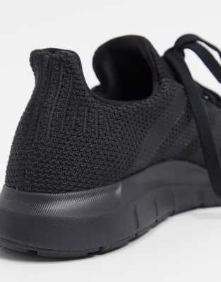 adidas originals swift run trainers in triple black