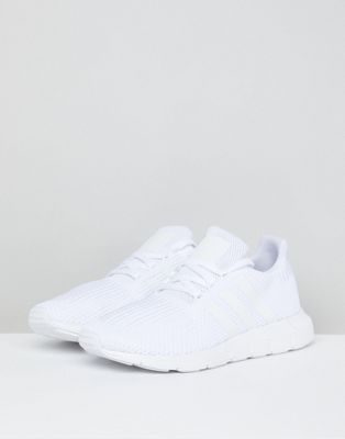 adidas originals swift run trainers in triple white