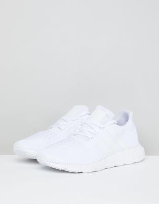 adidas originals swift run trainers in triple white