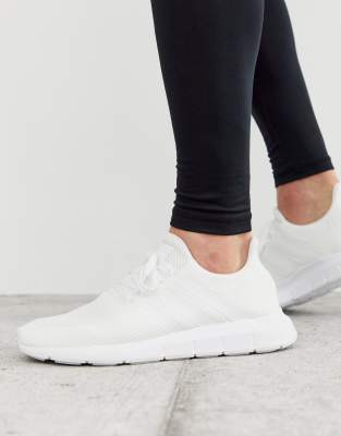 adidas originals swift run trainers in white