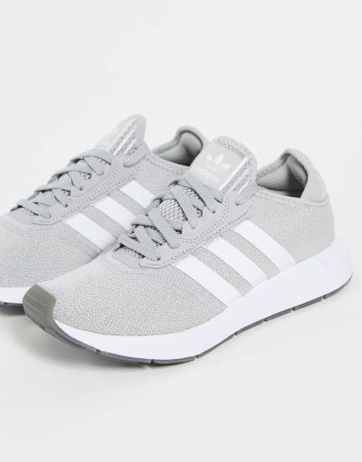 Adidas swift run shop gray & white shoes