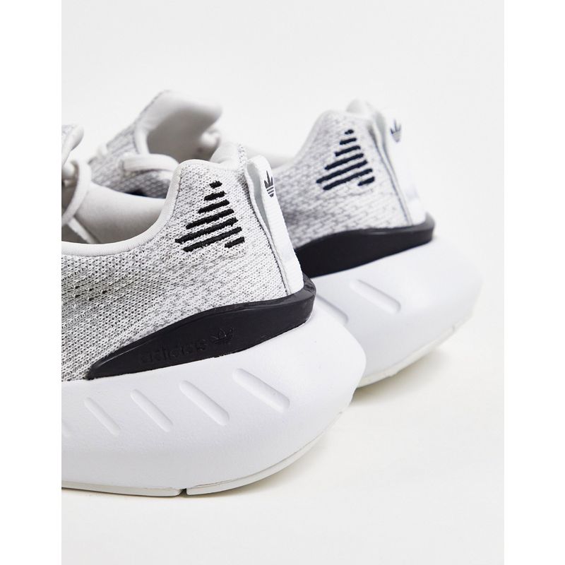 Scarpe Donna adidas Originals - Swift Run X - Sneakers nere e bianche
