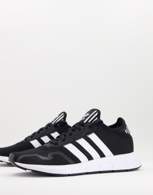 adidas Originals - Swift Run X - Sorte sneakers