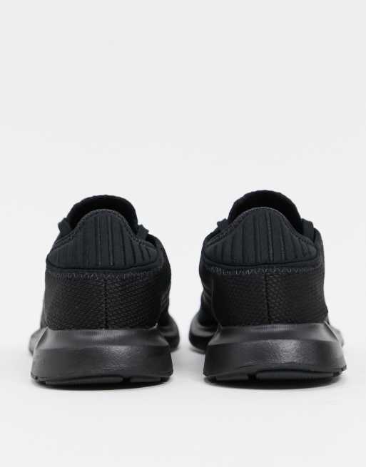 Originals swift run outlet trainers in triple black