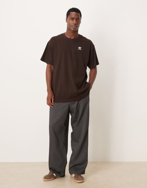 adidas Originals - T-shirt basic oversize marrone, 2 di 5