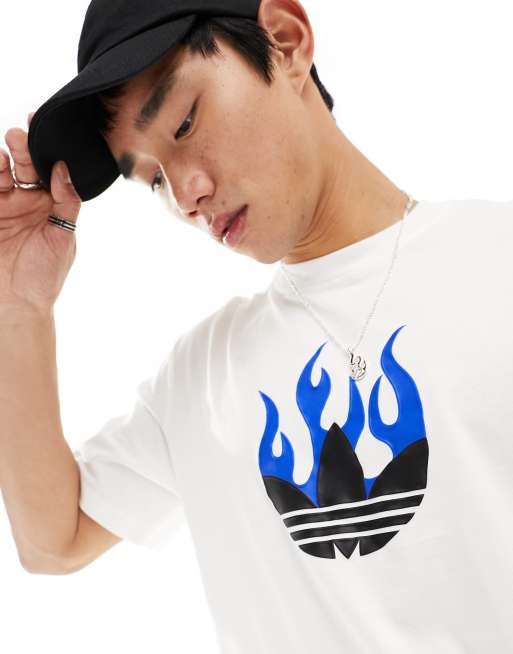 adidas Originals - T-shirt bianca unisex con logo a trifoglio in fiamme