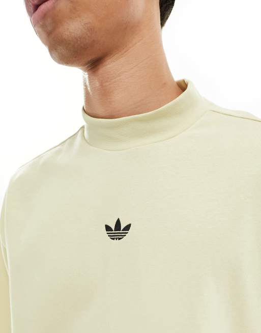 T shirt adidas col montant on sale