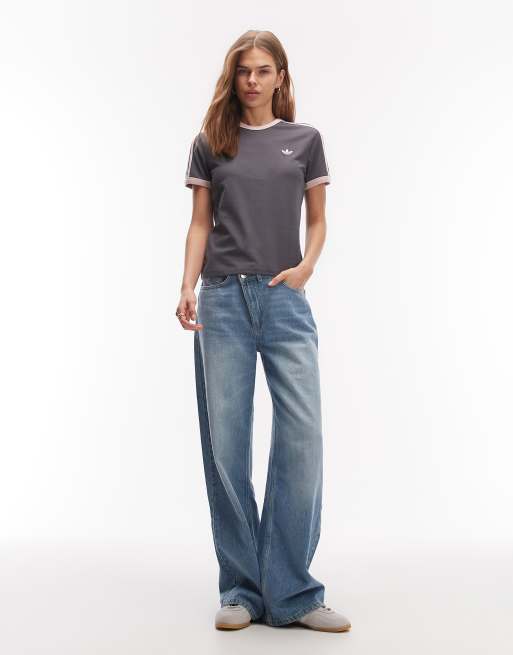 adidas Originals – T-Shirt in Anthrazit und Rosa mit den 3 Streifen, 4 von 4