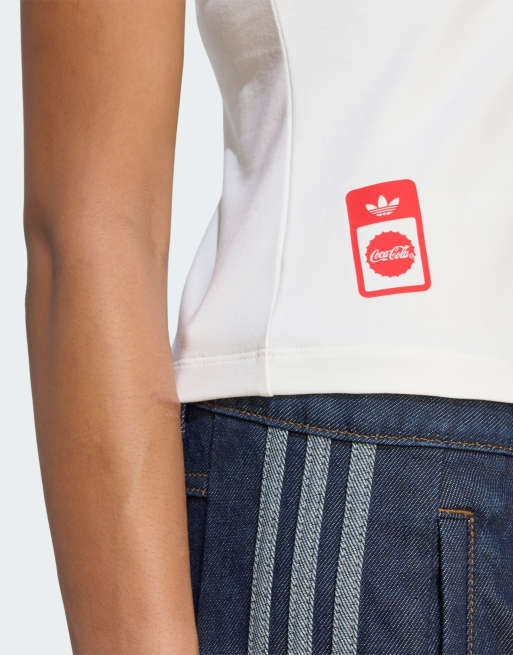 adidas Originals – T-Shirt in Core White mit den drei Streifen, 4 von 4