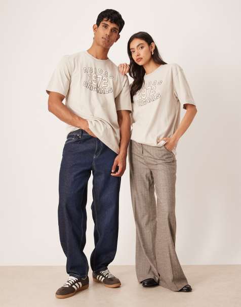 adidas Originals – T-Shirt in Grau mit 1972-Grafikprint - view 1