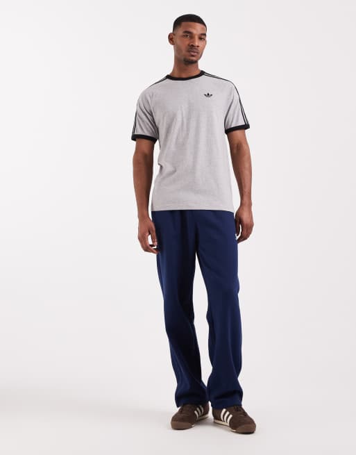 adidas Originals – T-Shirt in meliertem Grau mit den drei Streifen, 2 von 5