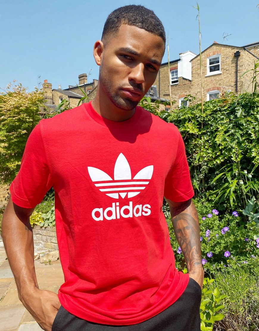 Adidas Originals t-shirt in red with large trefoil