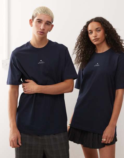 adidas Originals - T-shirt met grafisch micro-logo in marineblauw - view 1