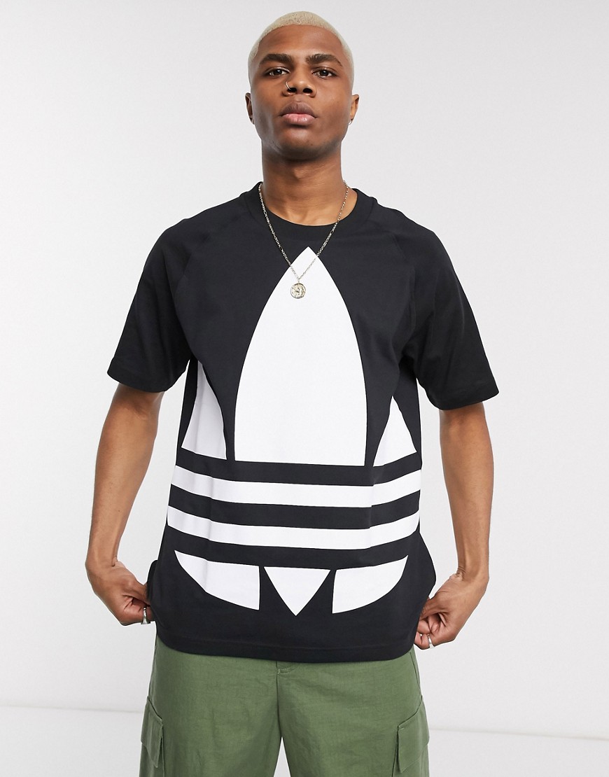 Adidas Originals - T-shirt nera con logo a trifoglio grande-Nero