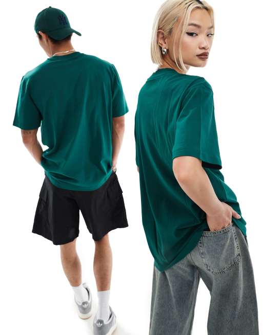 adidas Originals T shirt unisexe avec logo trefle enflamme Vert ASOS