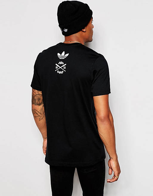Sprede Galaxy vedlægge adidas Originals T-Shirt With Girl Print AB9584 | ASOS