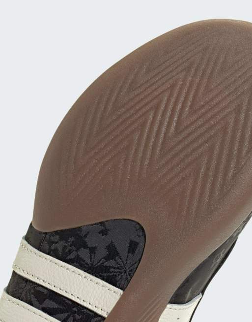 adidas Originals Taekwondo mei Ballerinas in Core Black und Off White, 4 von 4