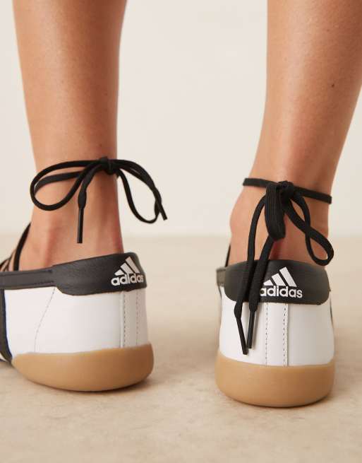 adidas Originals – Taekwondo Mei – Ballerinas in Weiß und Schwarz, 4 von 5