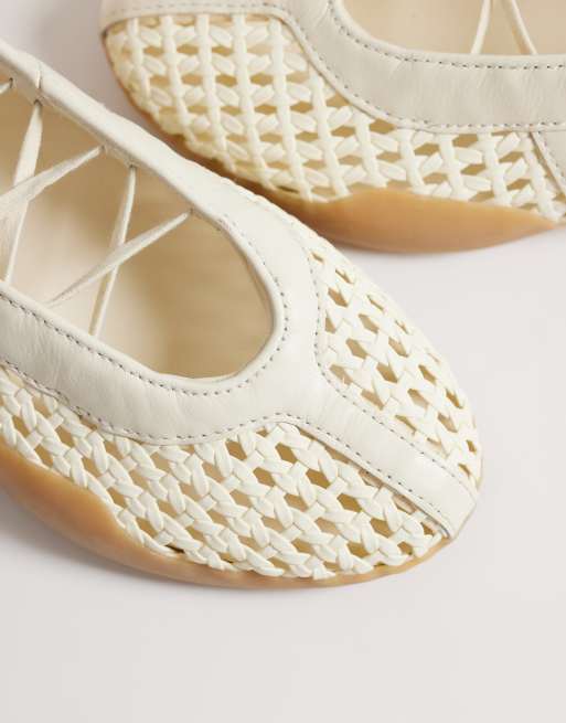 adidas Originals – Taekwondo Mei – Ballerinas in wollweißer Häkeloptik , 3 von 5