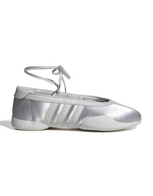 Adidas Originals Taekwondo Mei Ballet Flats In Silver