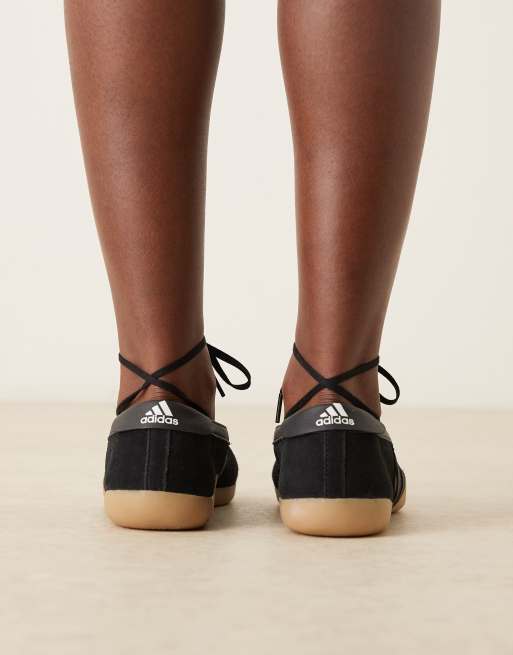 adidas Originals Taekwondo Mei ballet flats in triple black with gum sole , 4 of 5