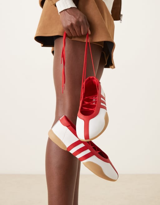 adidas Originals Taekwondo Mei ballet flats in white and red with gum sole , 3 of 5