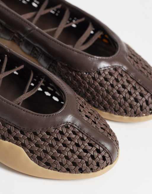 adidas Originals – Taekwondo Mei – Gewebte Ballerinas in Braun, 3 von 5