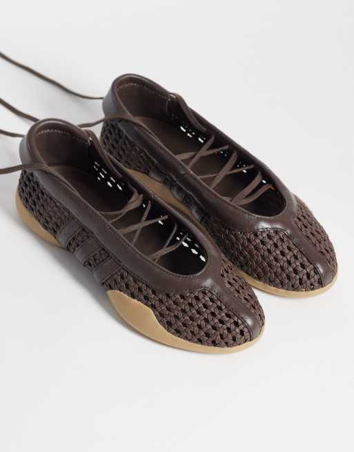 adidas Originals – Taekwondo Mei – Gewebte Ballerinas in Braun, 5 von 5