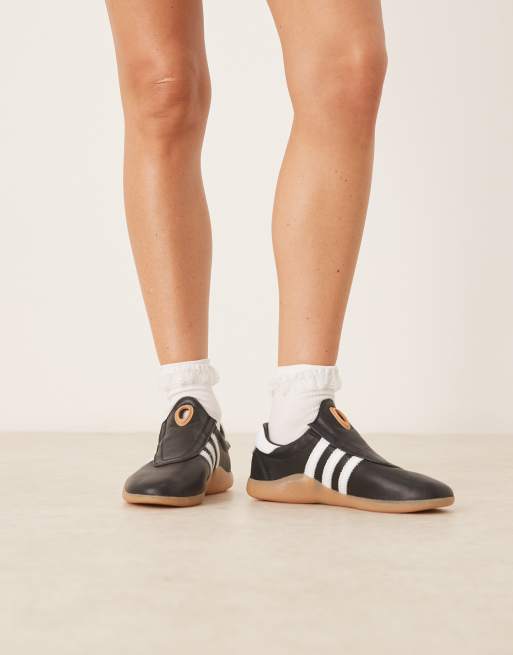 adidas Originals – Taekwondo Mei – Sneaker in Schwarz und Weiß, 5 von 5