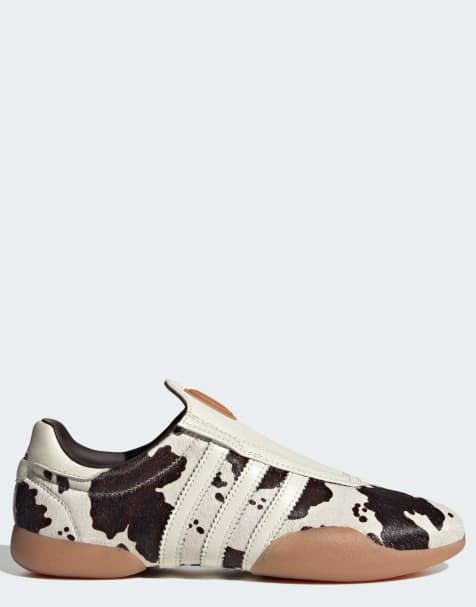 adidas Originals – Taekwondo Mei – Sneaker mit Kuhflecken-Print - view 1