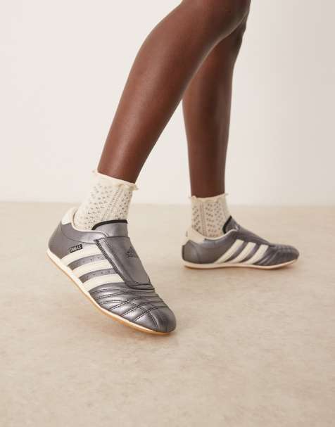 adidas Originals - Taekwondo - Sneakers i metallisk grå - view 1