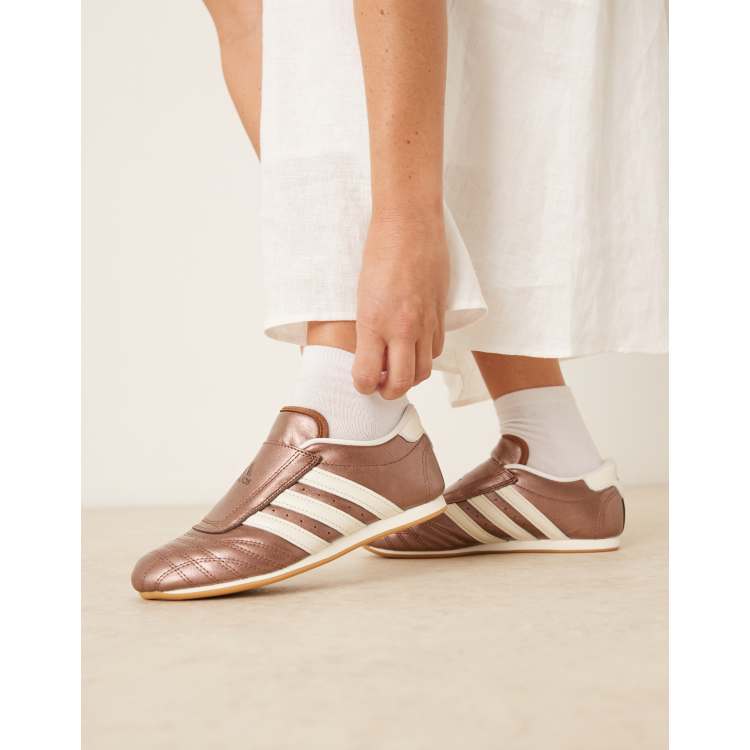 adidas gazelle silver green womens adidas - Womens Taekwondo By Caroline Hu x Edison Chen - Sandy Pink/Si main image 1