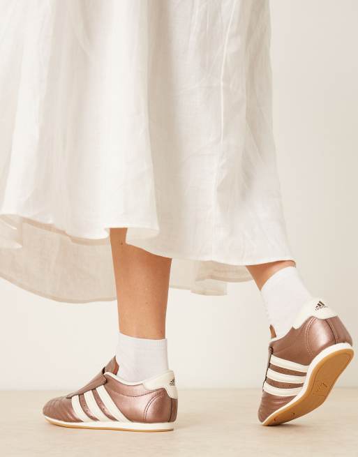 adidas Originals Taekwondo sneakers in bronze, 5 of 5