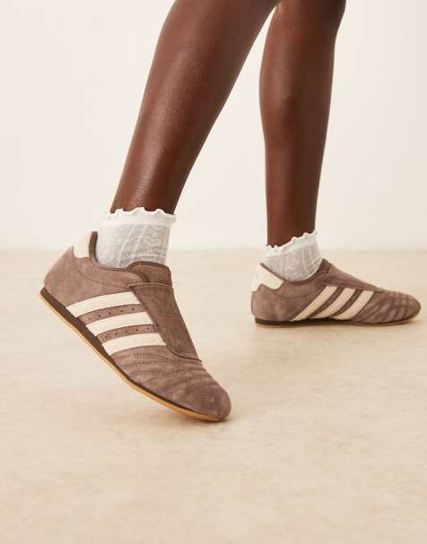 adidas Originals - Taekwondo - Sneakers in bruin - view 1