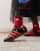 Thumbnail 1 van 5