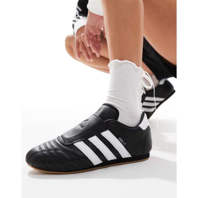 adidas Originals Taekwondo Sneakers in zwart ASOS