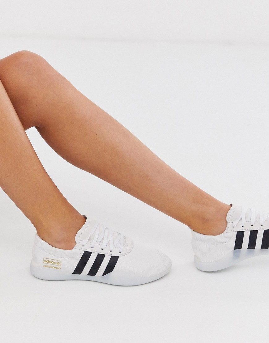 Adidas Originals - Taekwondo Team - hvide sneakers-Sort