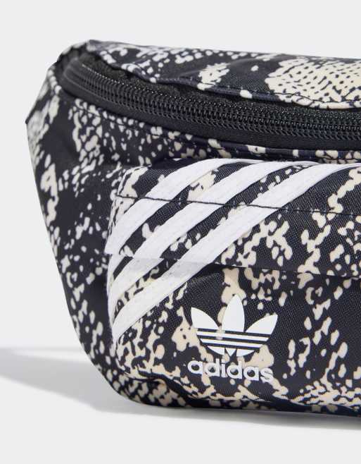 adidas Originals Taillentasche in Braun und Schwarz mit Schlangenmuster ASOS