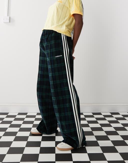 adidas Originals Tartan Hose mit Schottenkaro