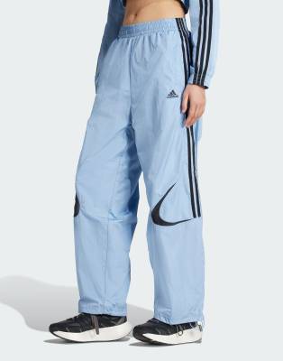 adidas Originals - Teamgeist Adicolor - Oversize-Trainingshose in Ash Blue-Blau